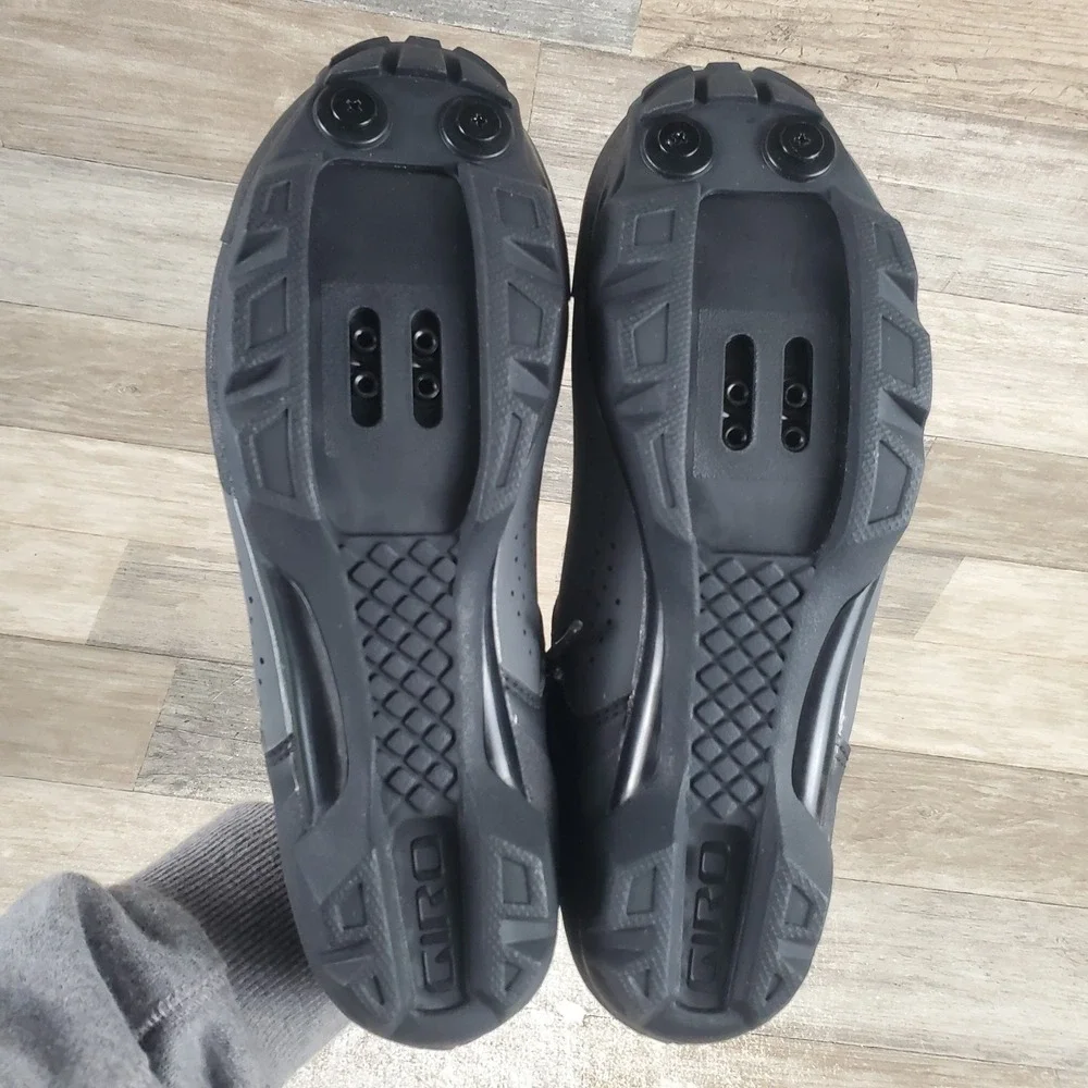 Giro Manta Lace Womens Cycling Shoes Sz 7.5 Dark Shadow Ombre‎ Mountain Sneakers